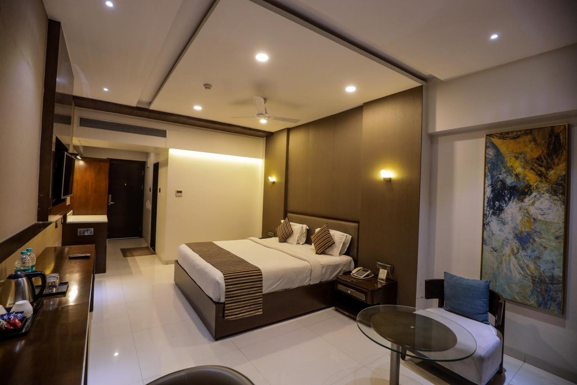 Hotel Atithi, Aurangabad Exteriér fotografie